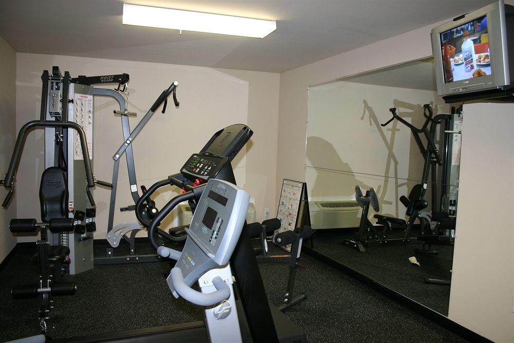 Intown Suites Extended Stay Select Hampton Va Eksteriør billede