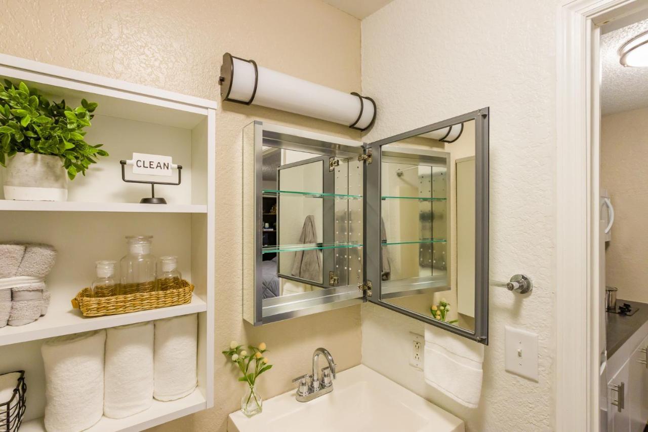 Intown Suites Extended Stay Select Hampton Va Eksteriør billede